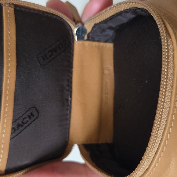 Coach Vintage Tan Brown Leather Chubby Case & Cell Phone Tool Set - Picture 7 of 12